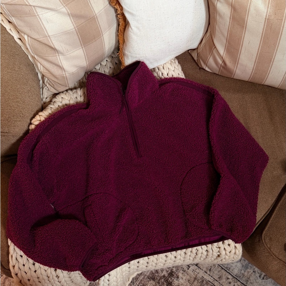 Women's Burgundy Pullover Fleece